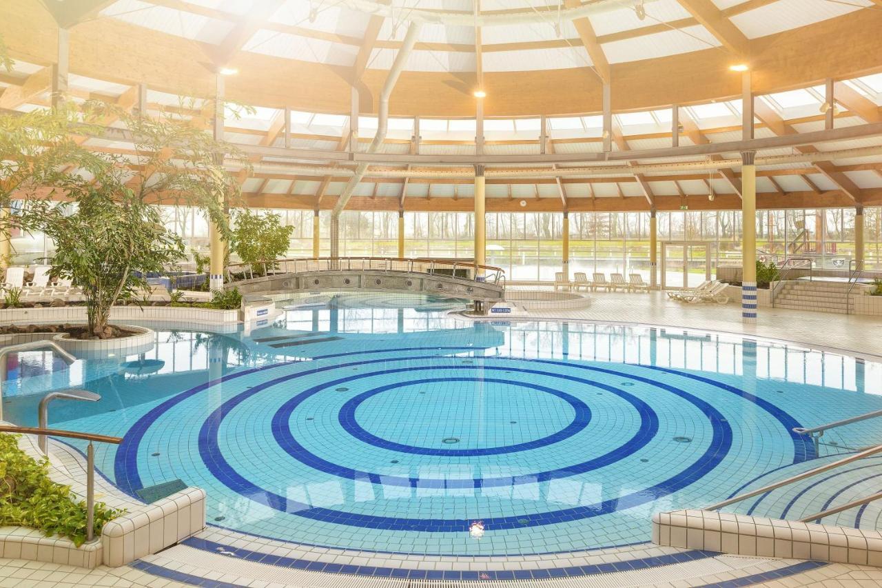 Strandnahe Fewo Mit Balkon, Gratis Nutzung Vom Ahoi Erlebnisbad Und Sauna In Sellin - Rex Rugia Fewo 13-5 Lobbe Exterior foto